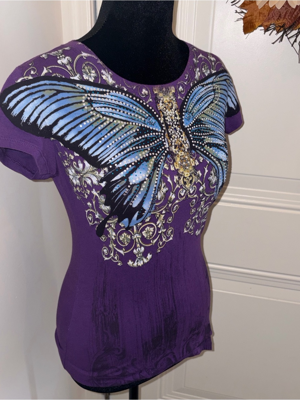Purple Butterfly Embellished Women's Tee (new without tags) - Picture 8 of 10